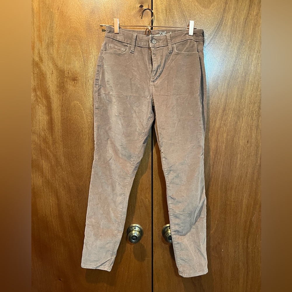 UNIVERSAL THREAD CORDUROY JEANS